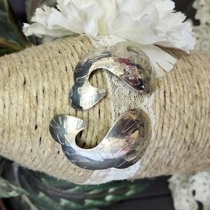 𝅺VINTAGE 90's Abstract Earrings